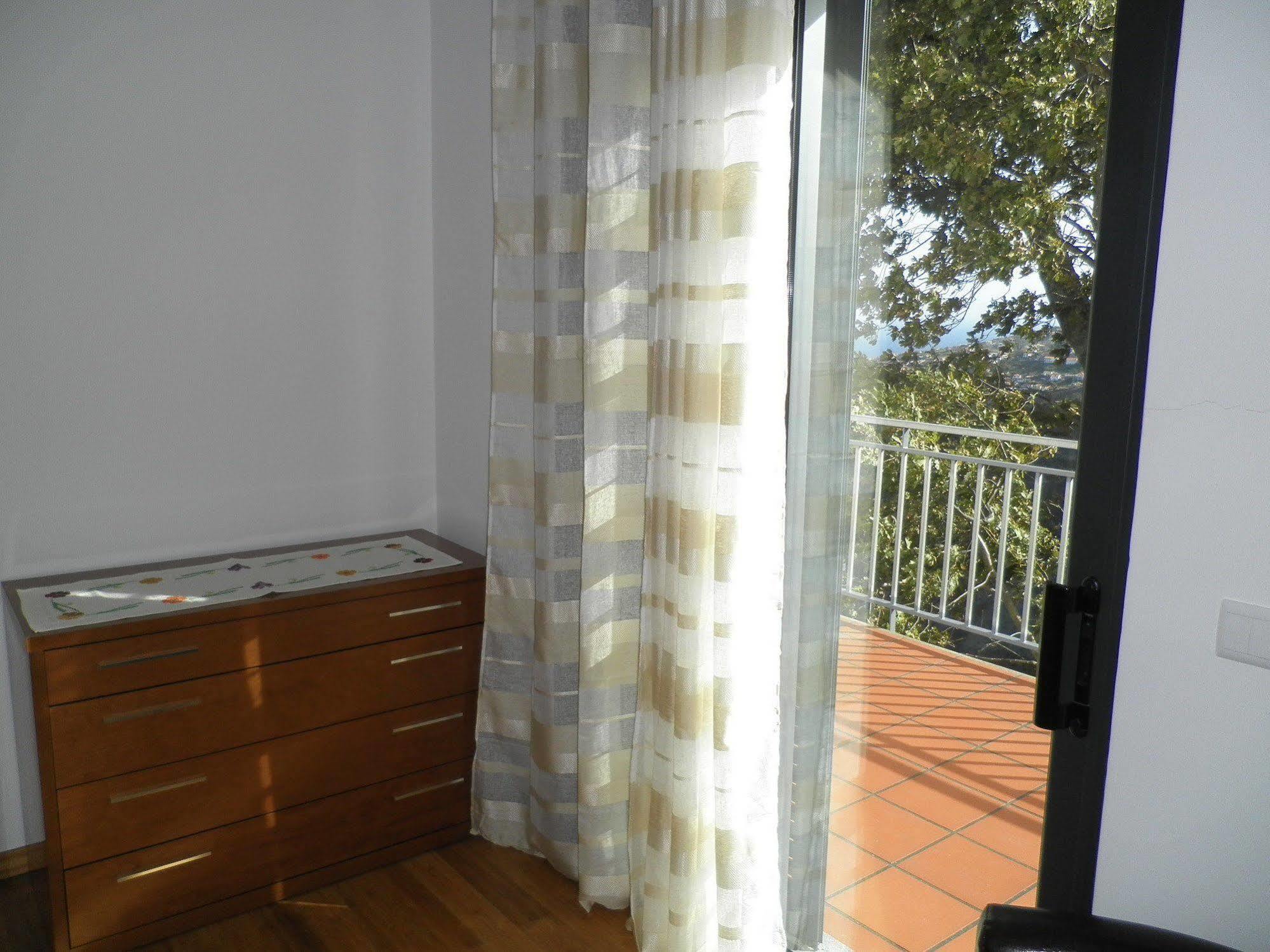 Villa Luz - Family House Vacations- Large Private Outdoor Area 산타 크루즈 외부 사진