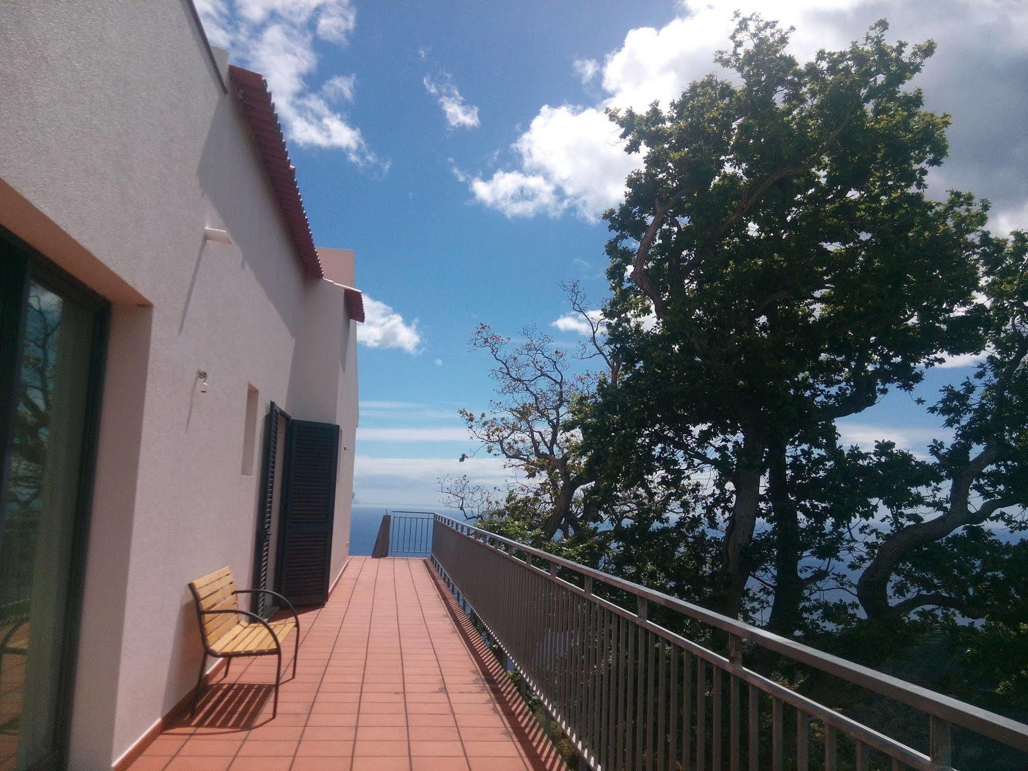 Villa Luz - Family House Vacations- Large Private Outdoor Area 산타 크루즈 외부 사진